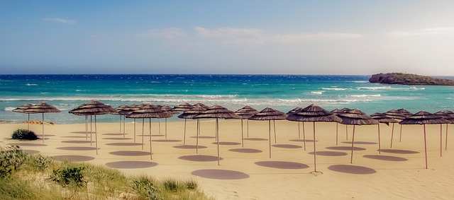vidaXL's strandparasoller - et must-have til en afslappende dag på stranden